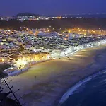 Charming In With Shared Pool Pataias