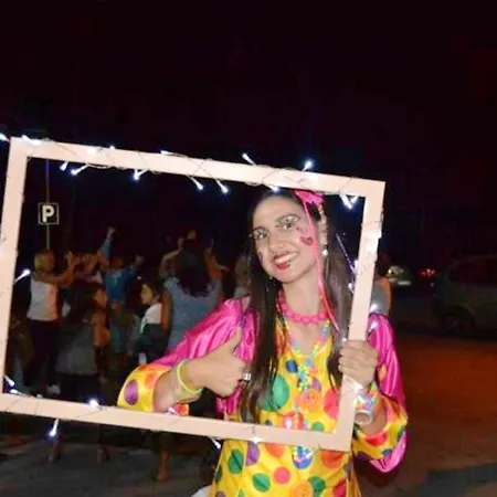 펜션 Charming In With Shared Pool