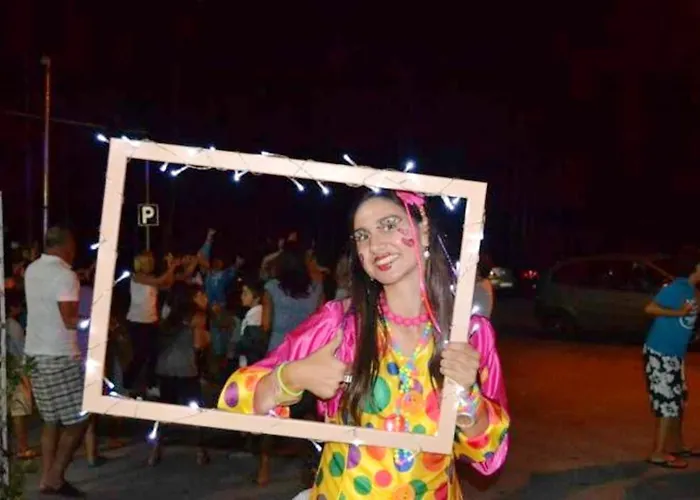 Holiday home Charming In With Shared Pool